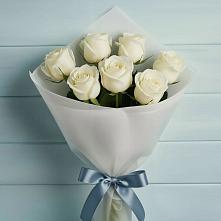 Букет 7 Белых роз Эдлесс Лав в Рыболово