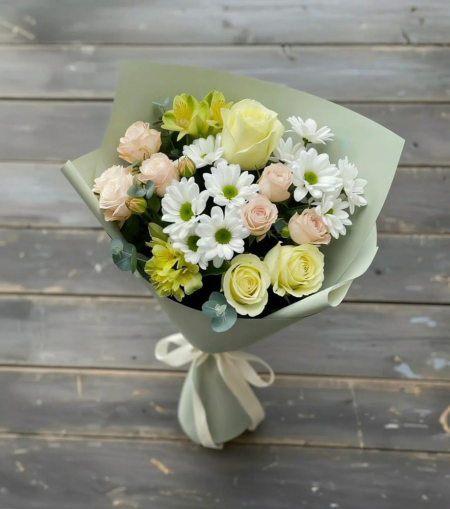 Букет цветов из: Альстромерии, Розы и Хризантемы в Рыболово