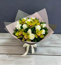 Букет цветов из:  Орхидеи и Розы в Рыболово