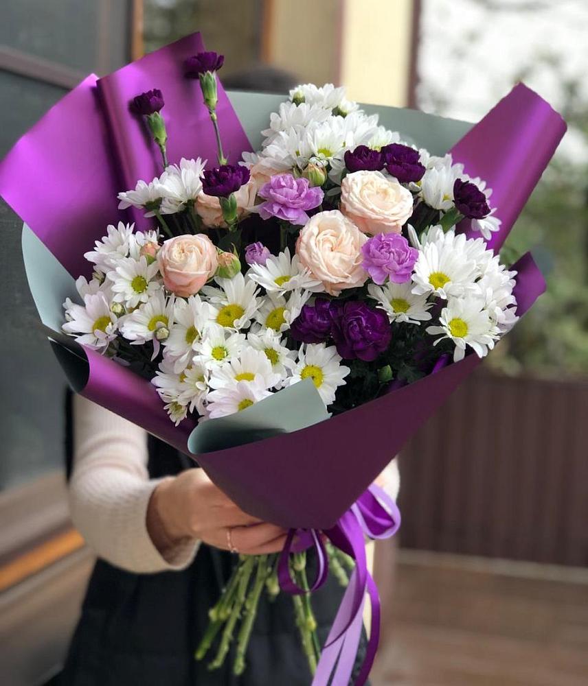 Букет цветов из: Хризантемы, Гвоздики и Розы в Рыболово