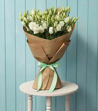 Букет цветов из:  Лизиантусы в Рыболово