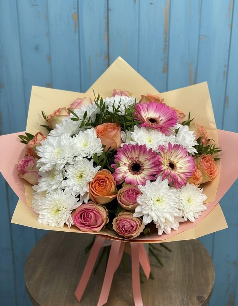 Букет цветов из: Розы, Герберы и Хризантемы в Рыболово
