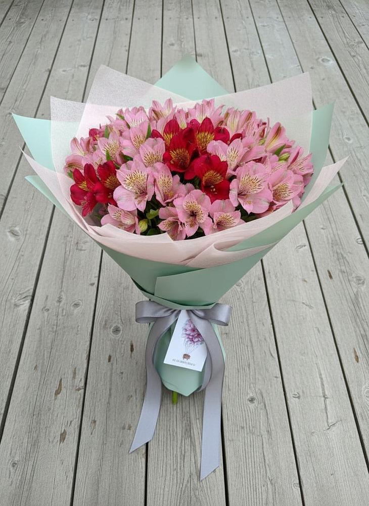 Букет цветов из: Альстромерии в Рыболово