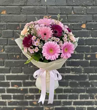 Букет цветов из:  Герберы и Хризантемы в Рыболово