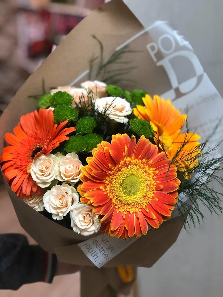 Букет цветов из: Герберы, Хризантемы и Розы в Рыболово
