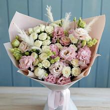 Букет цветов из:  Альстромерии и Розы в Рыболово